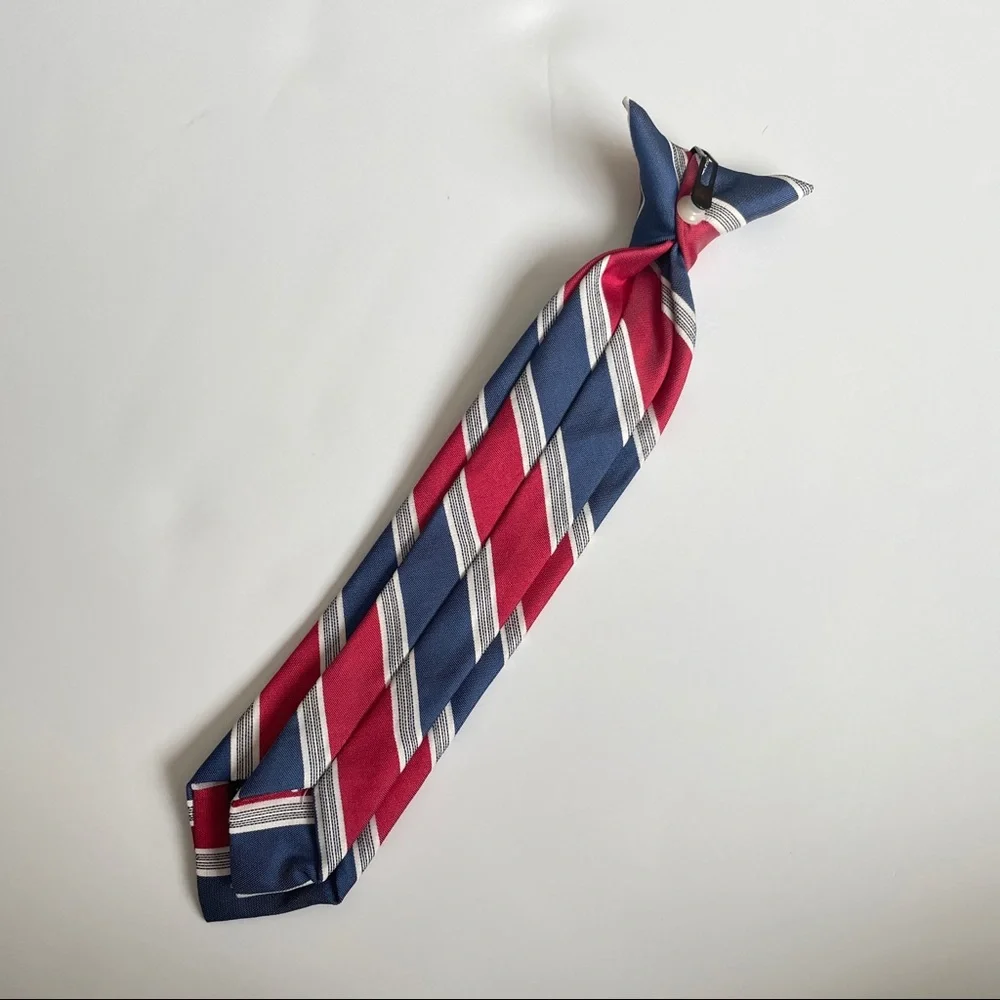 Tie clip on